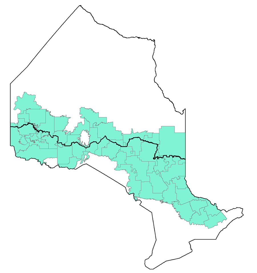 Carte illustrant les unités de gestion dans la province de l’Ontario, une ligne tracée d’est en ouest représentant la limite sud de l’aire de répartition du caribou