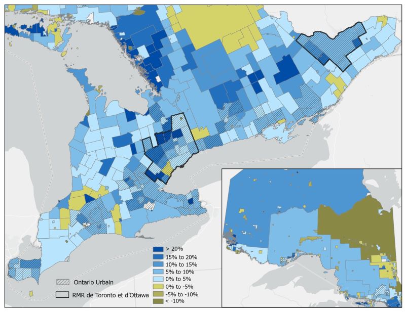 Cette carte montre l’évolution du nombre d’habitants par subdivision de recensement entre 2016 et 2021. Les subdivisions de recensement qui connaissent une croissance nulle ou négative sont toutes situées dans des zones rurales. Les zones où la croissance est la plus forte (10 % et plus) sont principalement des subdivisions de recensement rurales qui comportent des zones côtières. Les régions fortement peuplées, comme la RMR de Toronto, ont connu une croissance modérée (moins de 10 %).