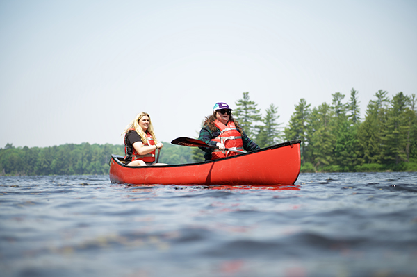 Photo of two female canoeist