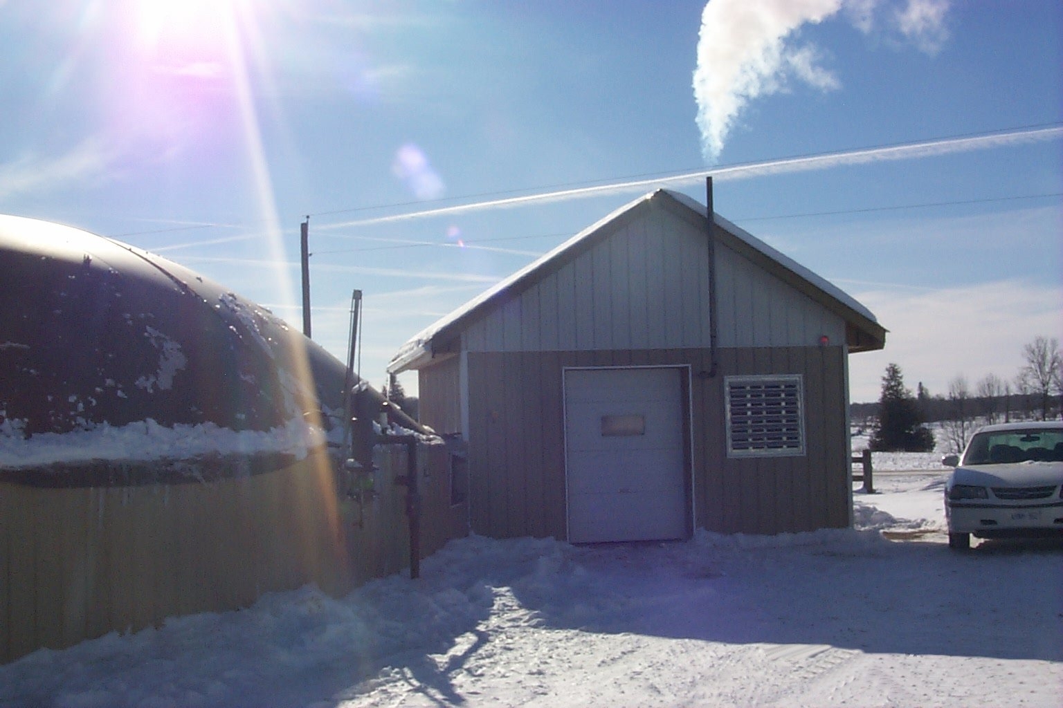 A farm-based anaerobic digestion system operating in Ontario.