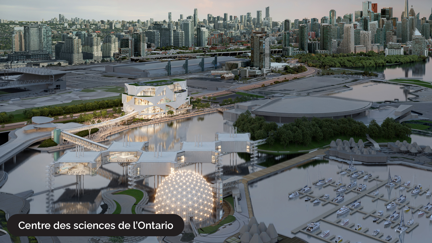 Centre des sciences de l’Ontario — nouveau bâtiment, côté sud, vue vers le nord à travers l’eau.