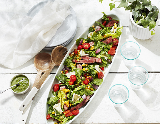 steak-and-brie-herbed-salad_0.jpg